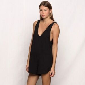NWT Mikoh Ibarra Romper Core V-Neck Black Sleeveless Romper Women's Size 3 (L)